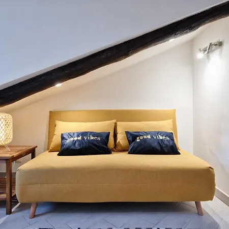 Valentino Mini Mansarda Apartment Turin